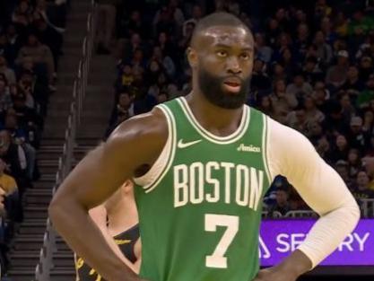 网球-科塔27分凯尔特人战胜76人，塔图姆没有复出绿军依旧恐怖